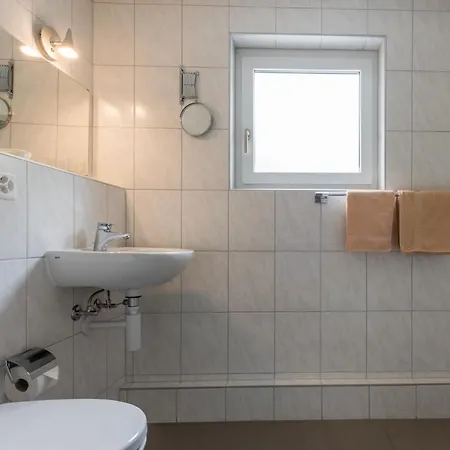 게스트하우스 Du Pont Gampel-Bratsch